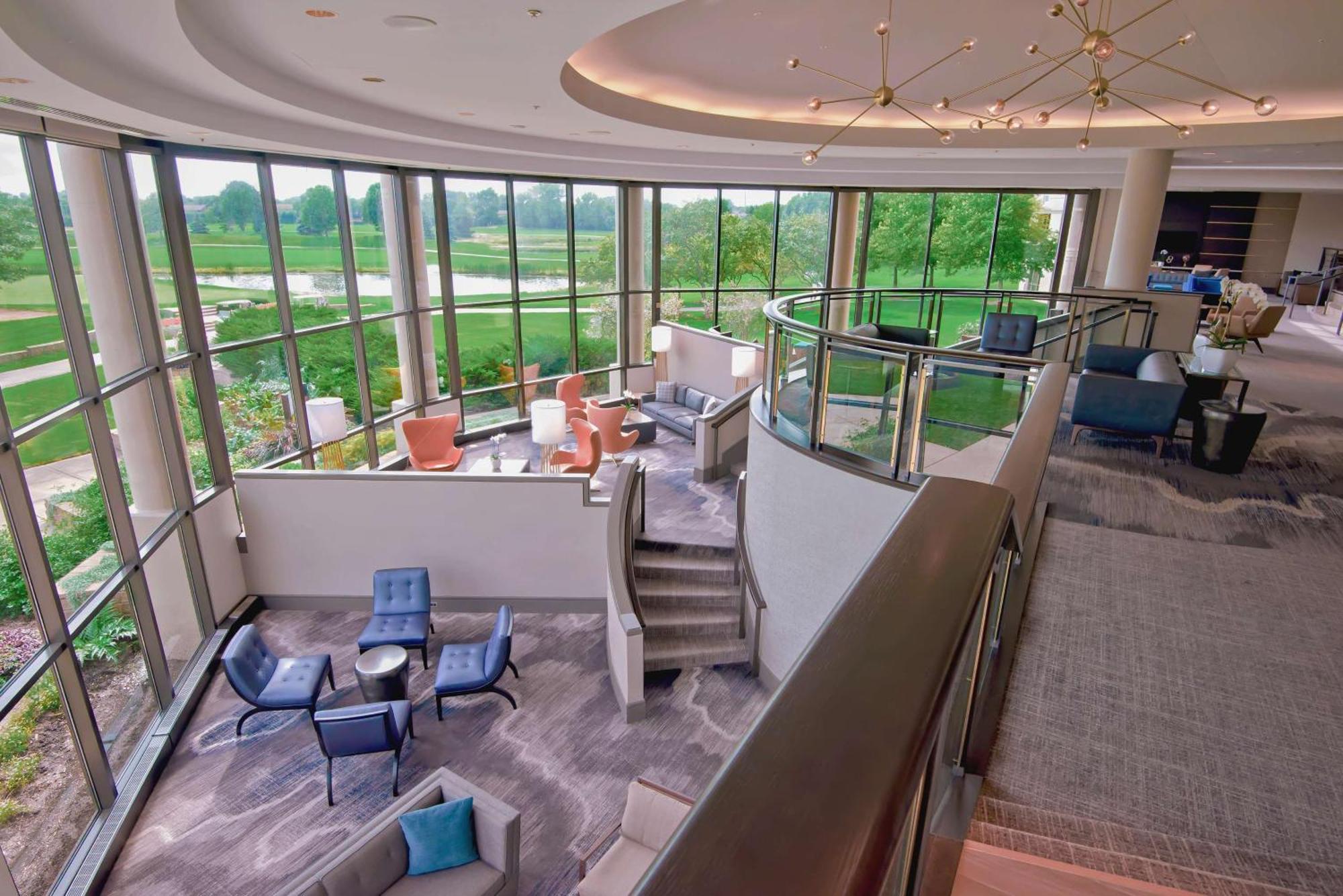 Hilton Chicago Oak Brook Hills Resort y Centro de Conferencias Exterior foto
