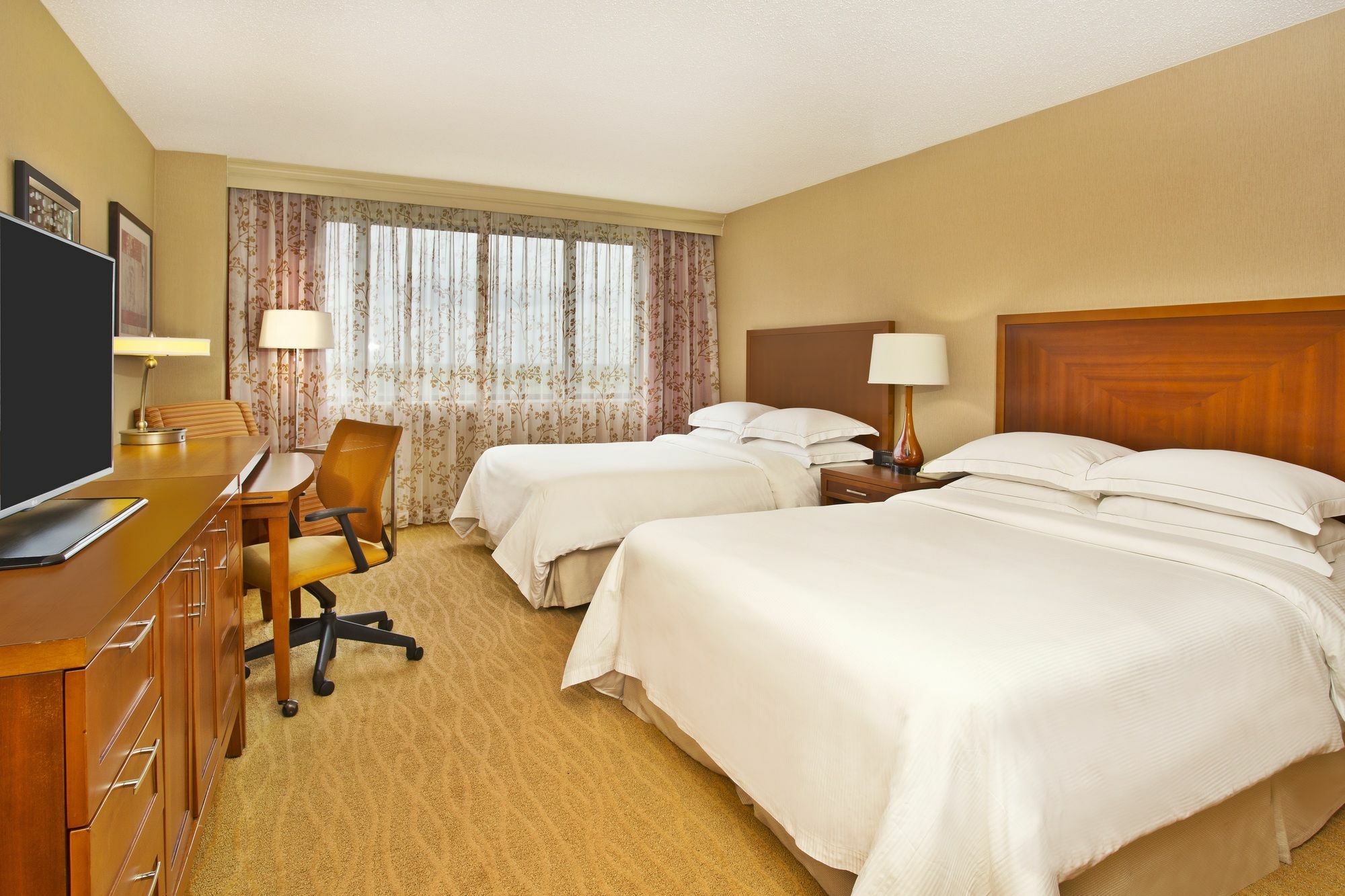 Hilton Chicago Oak Brook Hills Resort y Centro de Conferencias Exterior foto
